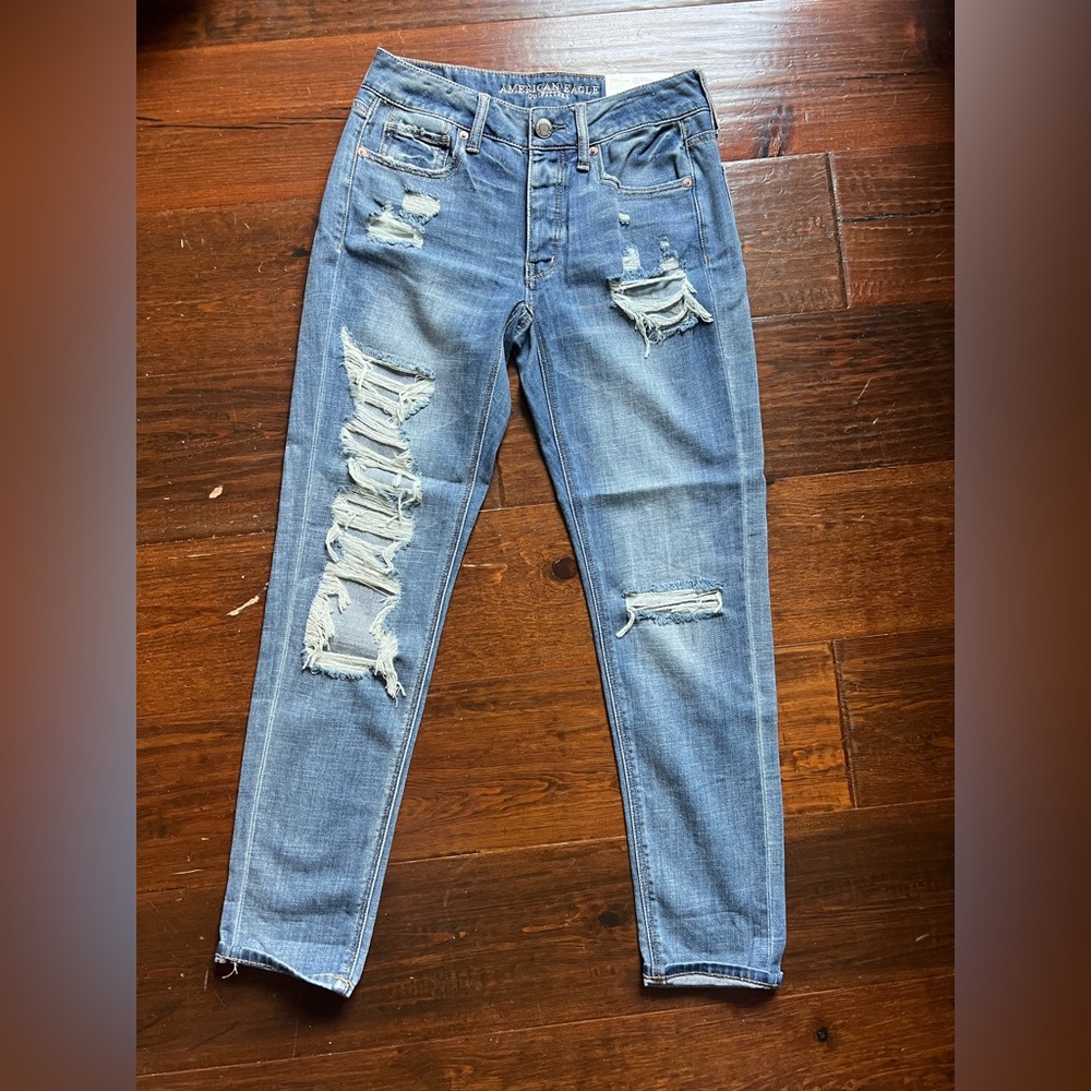 American Eagle Outfitters Tomgirl Jeans in Classic Blue